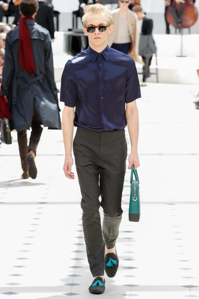 Look 20